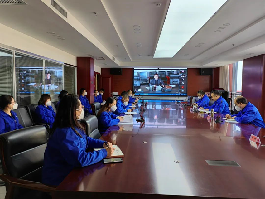 éå¢å¬å¸åå§å§åãå¯æ»ç»çåº·æµ·åå¨åºå±èç³»ç¹å®£è®²åçäºåå¤§ç²¾ç¥