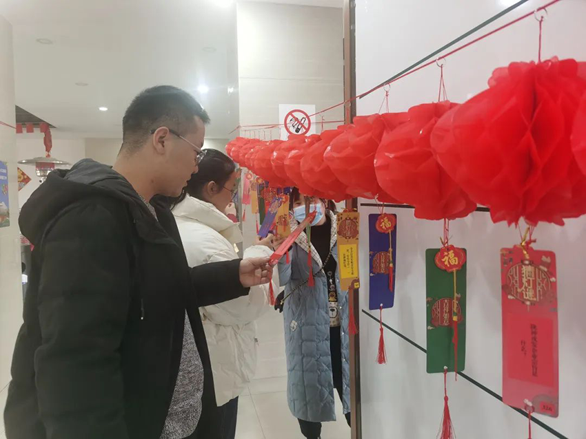 çç¯è°ãæ¾çè±ï¼æ¬¢åé¹åå®µï¼